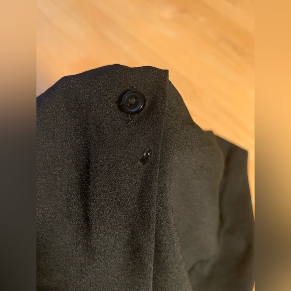 Crossback Button Up Tank - Picture 4 of 5